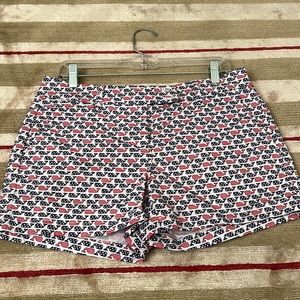 Wms Vineyard Vines America Whale Shorts; 6